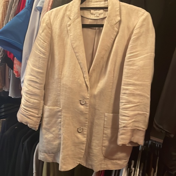 Aritzia Jackets & Blazers - Wilfred Linen Blazer